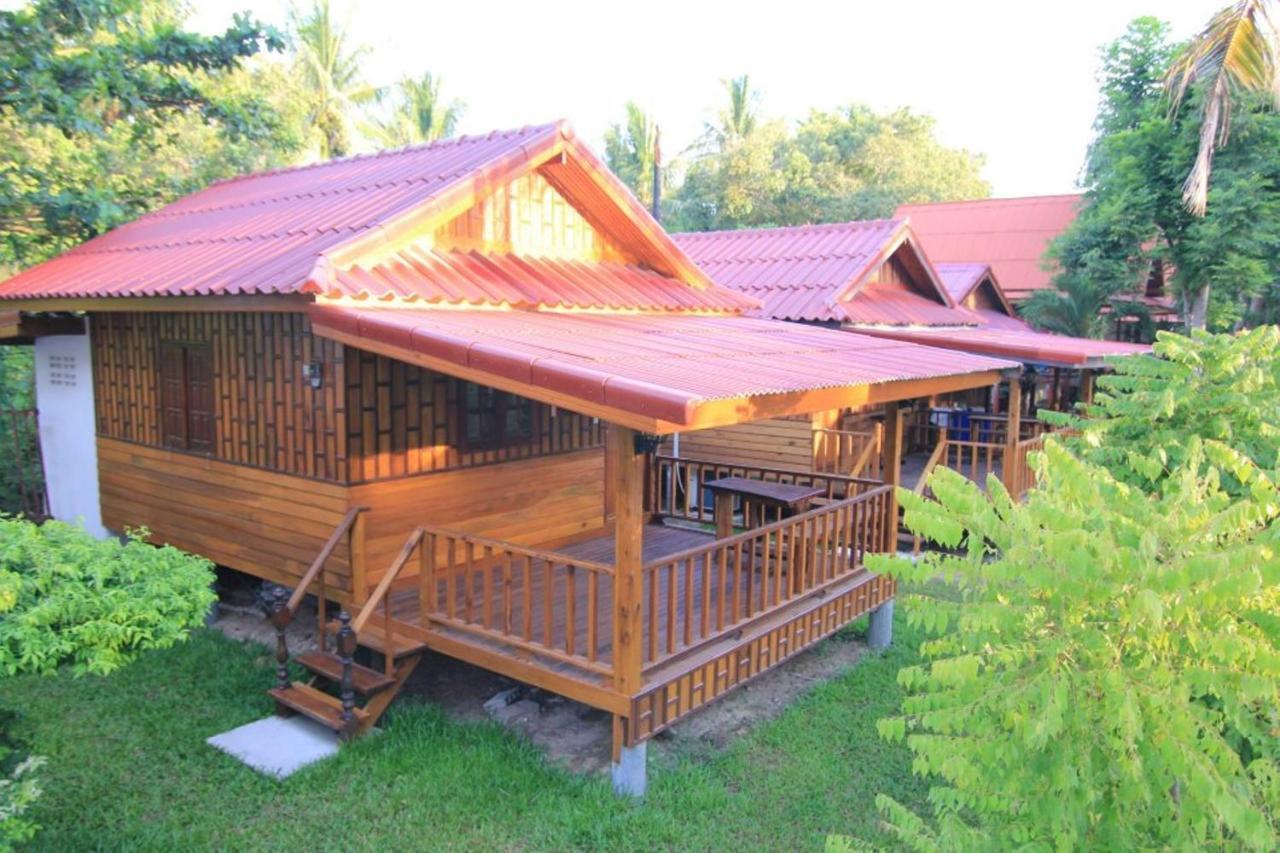 Nice Moon Resort Baan Tai Exterior photo